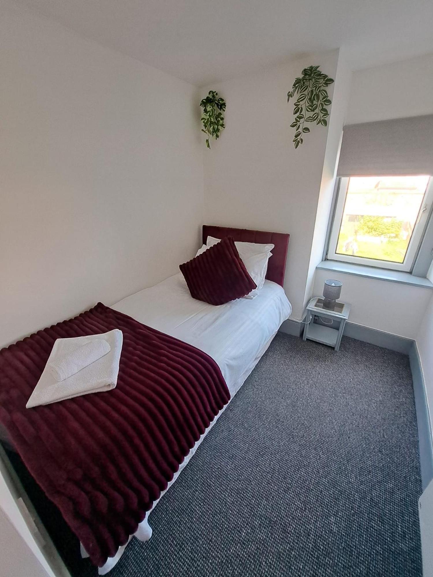 Dundee Football Stadium Apartment Екстериор снимка
