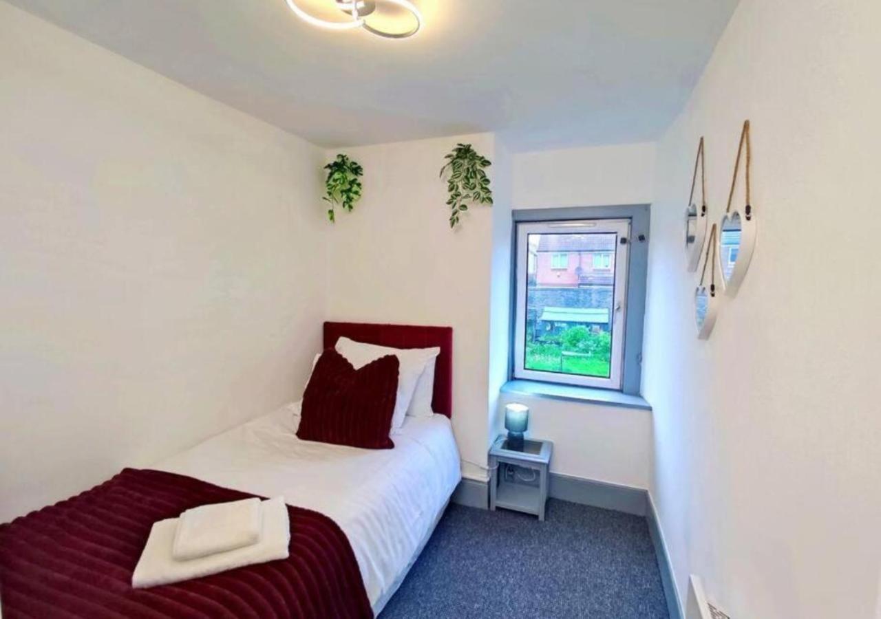 Dundee Football Stadium Apartment Екстериор снимка